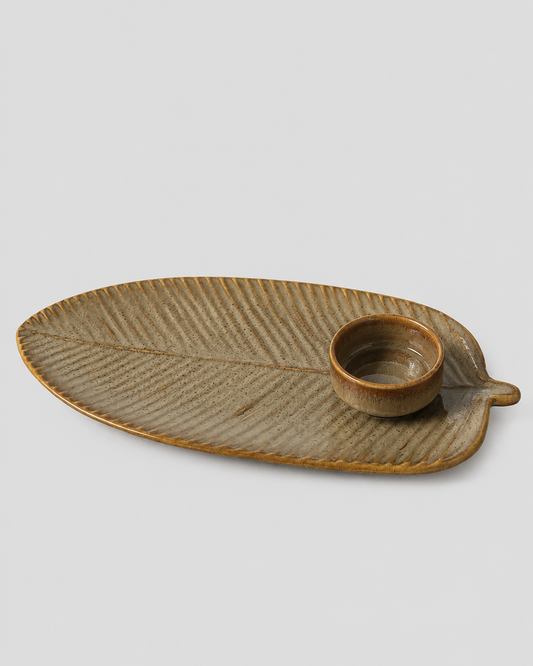 Olive Leaf Chip & Dip Platter